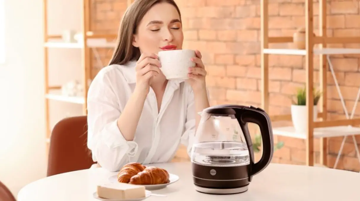 Ideal Ik1102 Cordless Kettle User Manual