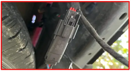 BringIt SwitchBack SOLO Down Tailgate Camera - clip until it clicks