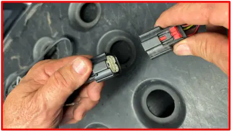 BringIt SwitchBack SOLO Down Tailgate Camera - side harness