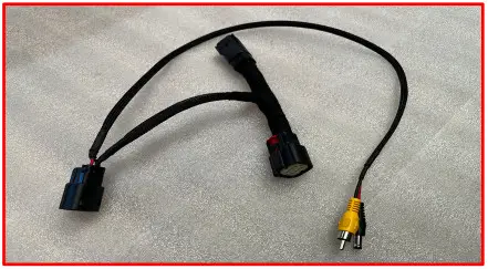 BringIt SwitchBack SOLO Down Tailgate Camera - side harnesses