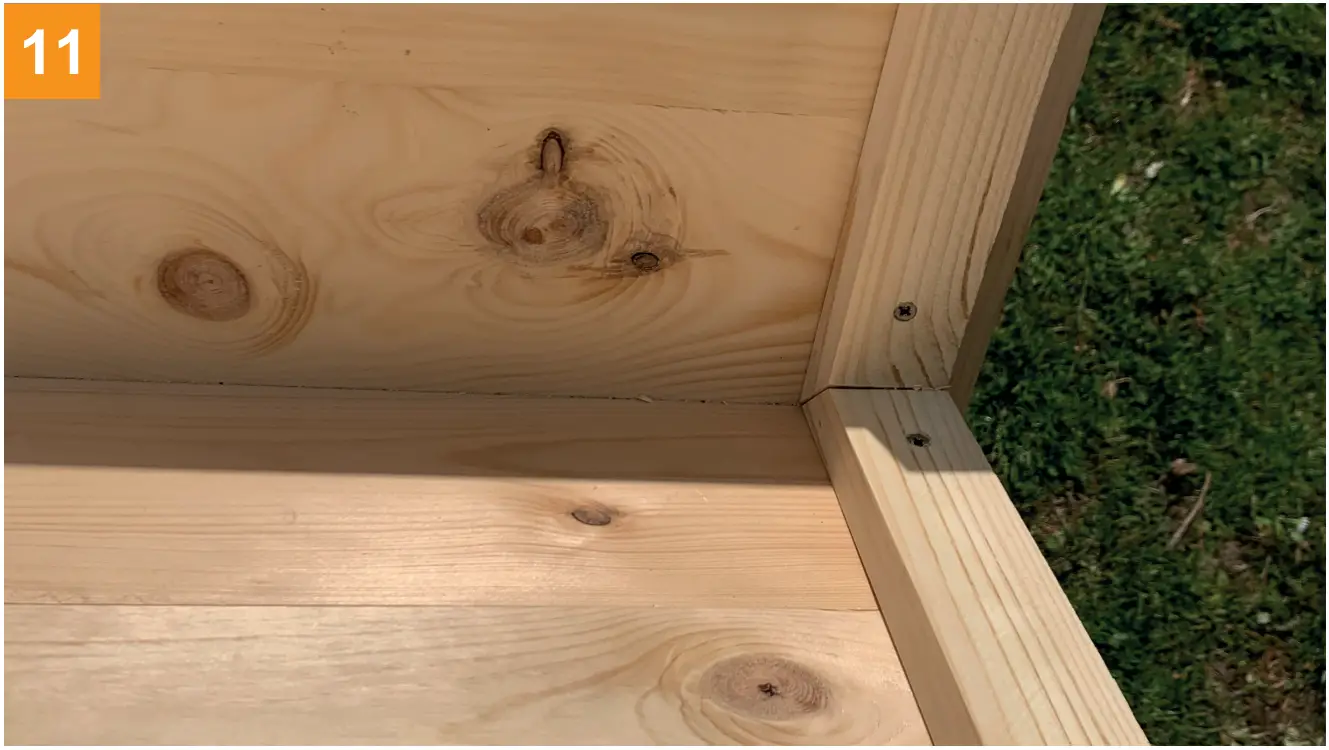 PLANTERS Veg Trough Planter Box - internal edges