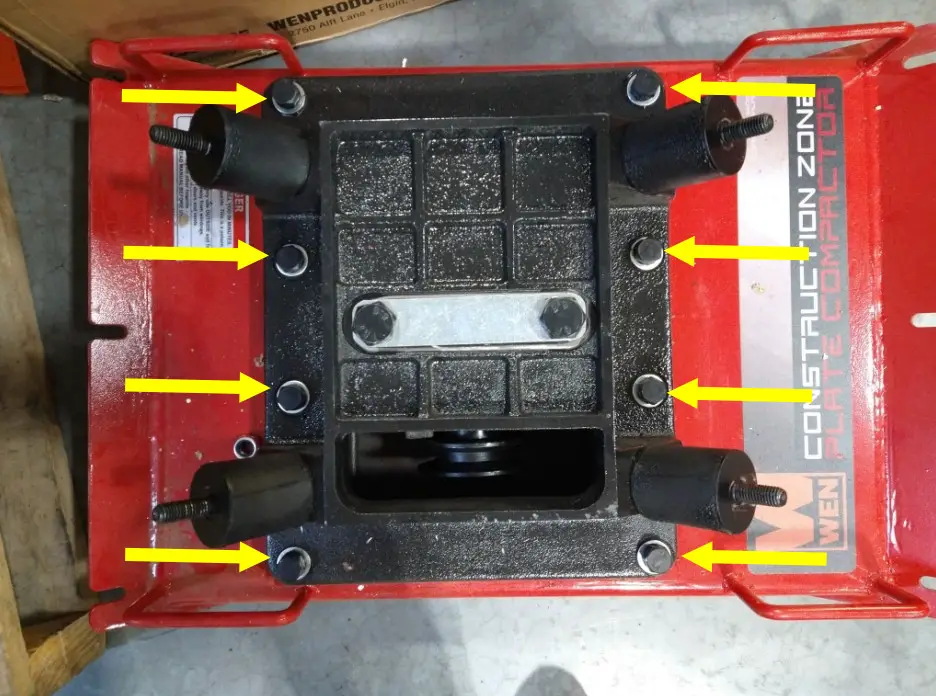 WEN 56035 Plate Compactor - bottom plate