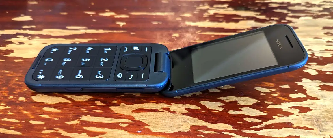 Nokia 2660 Flip Keypad Phone User Guide Nokia 2660 Flip Keypad Phone User Guide