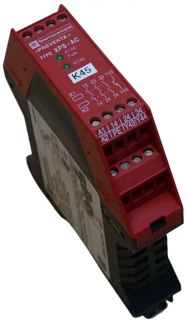 Electric XPS-AC Emergency Stop Circuits