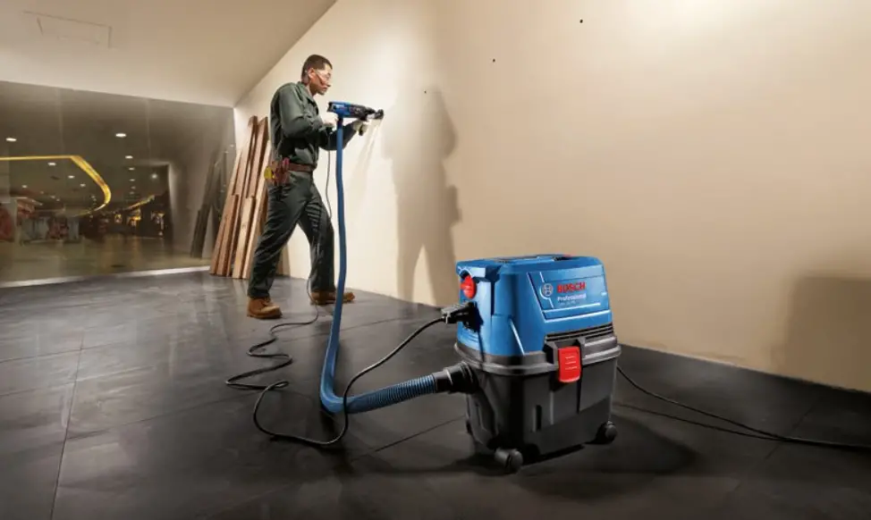 Bosch Gas 15 Wet Or Dry Dust Extractor Instruction Manual