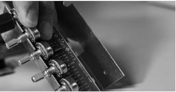 Marshall-PEDL-00102-Overdrive-Shredmaster-Pedal-FIG-2