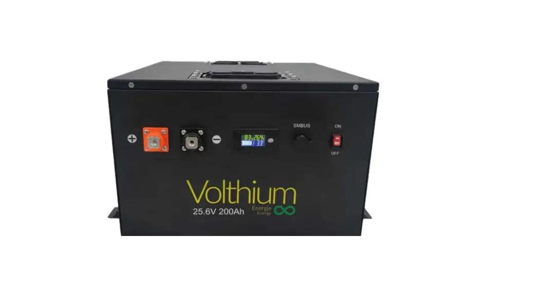 Volthium Wallmount 25.6v 200ah Battery System User Manual Volthium Wallmount 25.6v 200ah Battery System User Manual