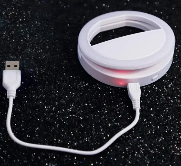 LVYOUIF-5647439128-Portable-Clip-on-Ring-Selfie-Light-Flash-FIG-1