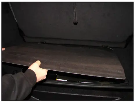 JL AUDIO SB-J-JK2DR 10W1v3 Stealthbox - STEP2