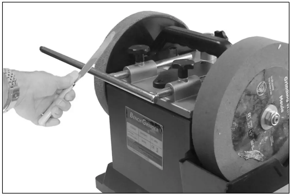 USING THE TOOL CLAMP