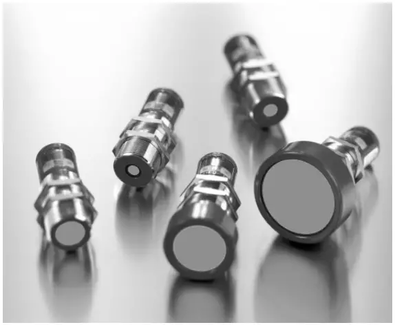 microsonic crm+25-D-TC-E Ultrasonic Sensors with One Switching Output