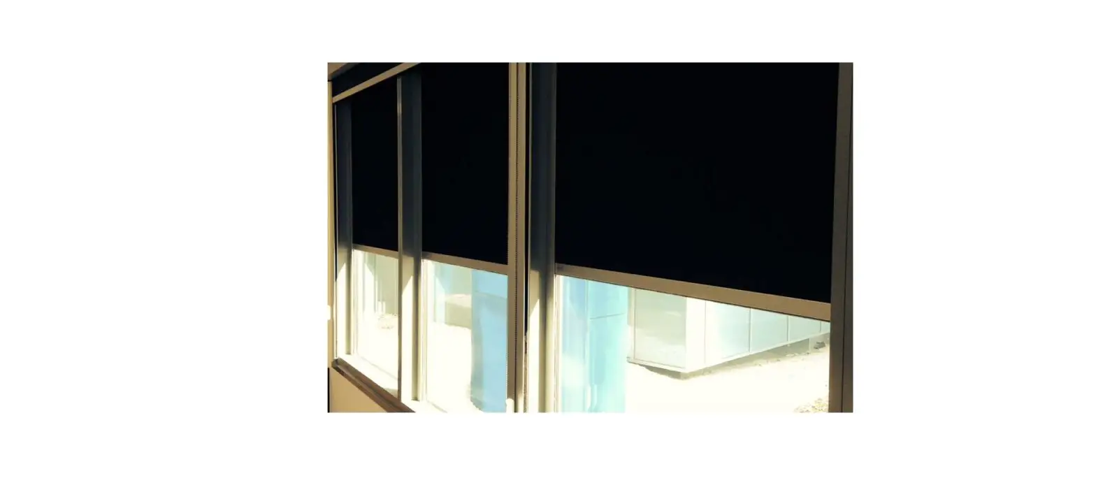 Helioscreen Total Blackout System Instruction Manual