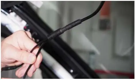 BRANDMOTION-FVMR-1170-FullVUE-Replacement-Rear-View-Mirror-Monitor-PRODUCT-5