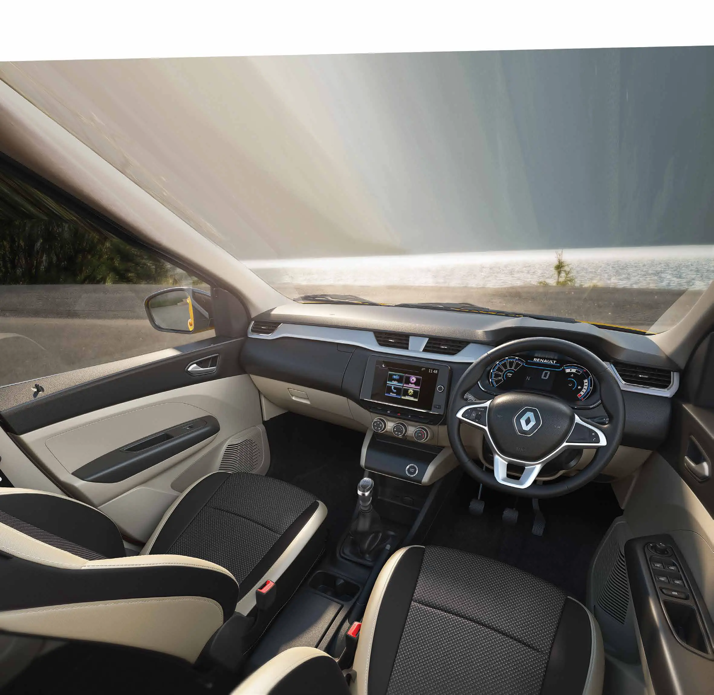 RENAULT 2022 Triber - overview 12