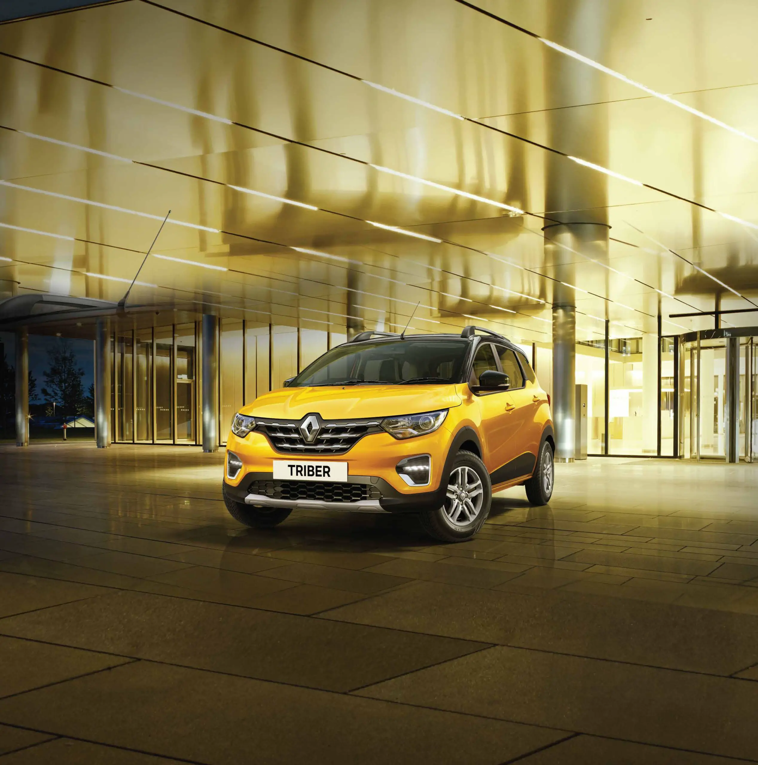 RENAULT 2022 Triber - overview 16