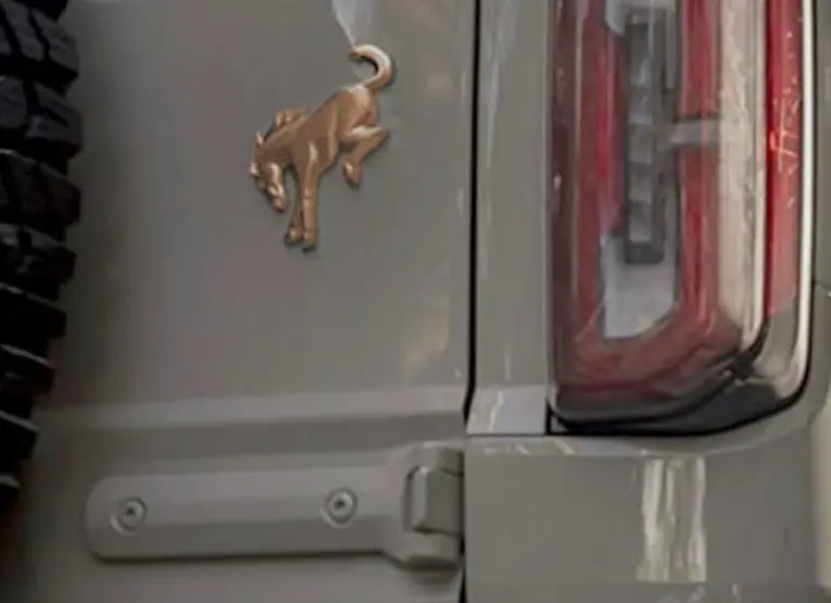 Ford-M-1447-BLBR,-BLMB,-BEBR-2021-+MY-Bronco-Bronco-Overlay-Kits-02