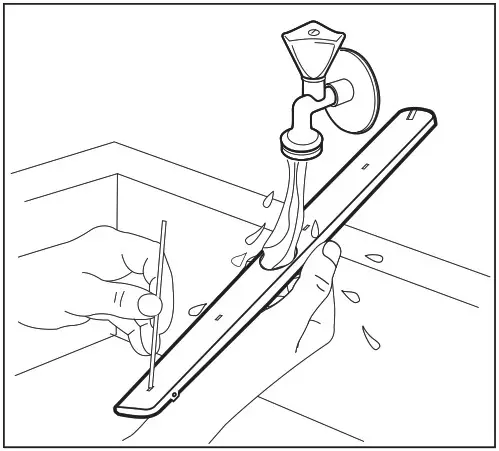 AEG FSE64637P Dishwasher - CARE AND CLEANING 15