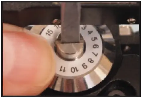 TEMPO-920CL-Optical-Fiber-Cleaver-fig- (1)