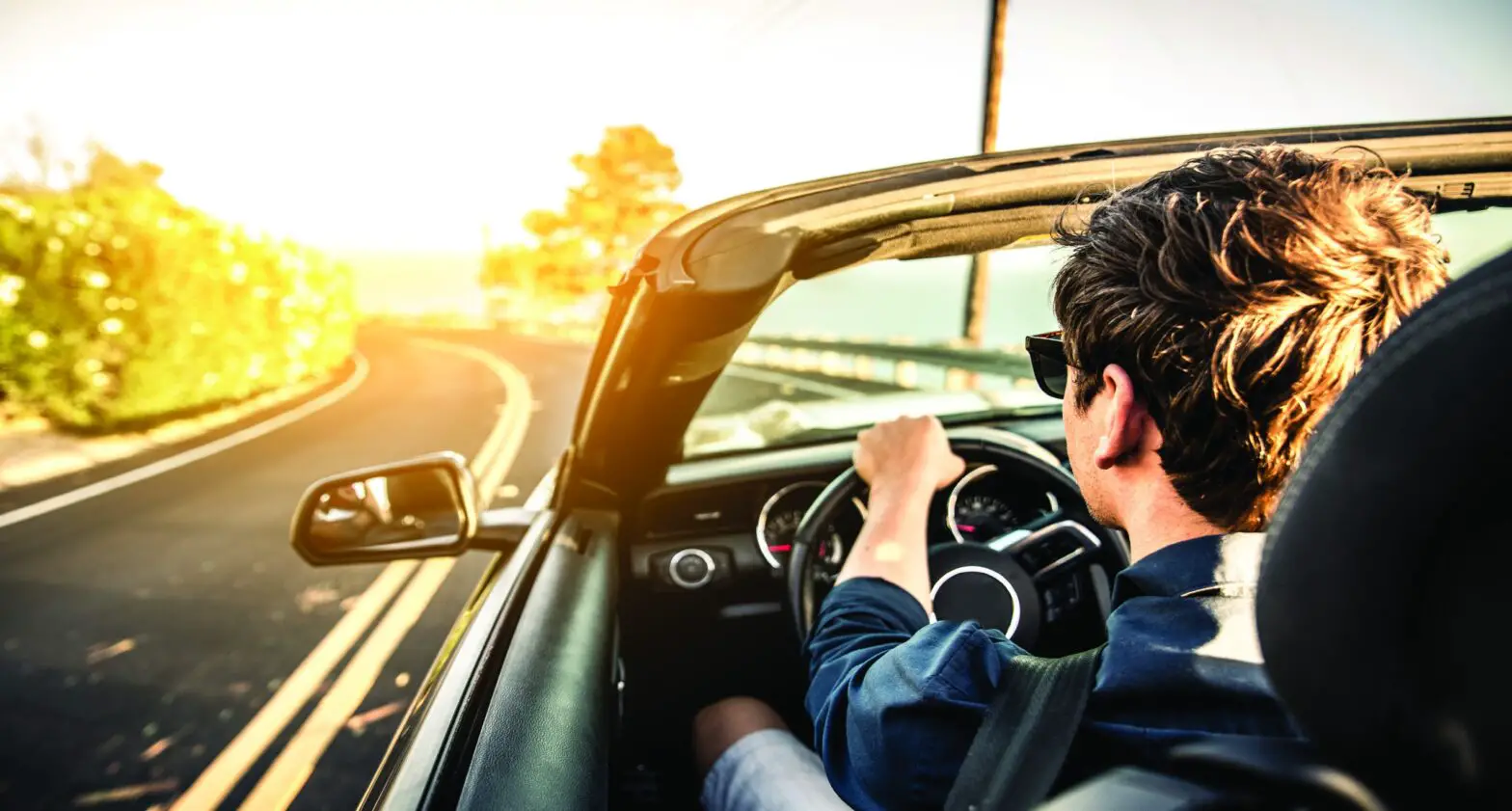 Cobra SC 200D Dual View Smart Dash Camera - cover