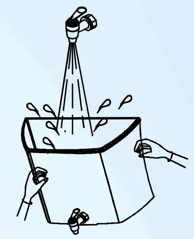 Cleaning the Water Tank