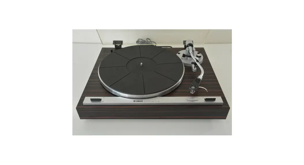 Yamaha Yp-b2 Belt Drive Turntable Owner's Manual Yamaha Yp-b2 Belt Drive Turntable Owner's Manual