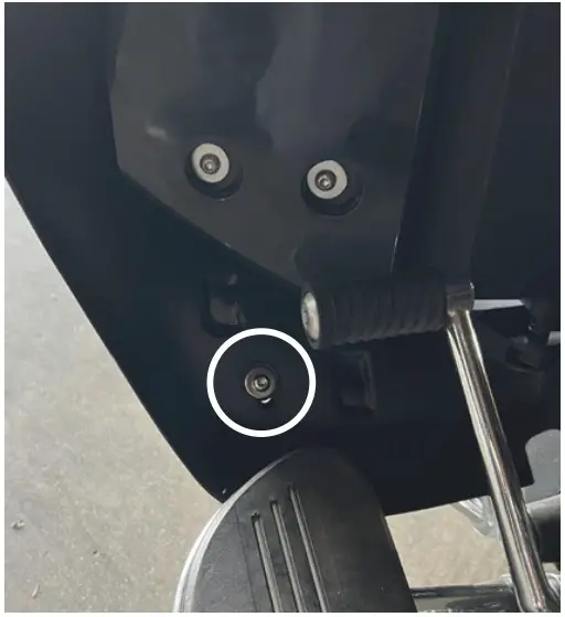 INSTALLATION OF LOWER VENTED FAIRING