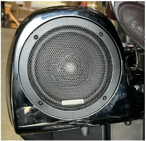 INSTALLATION OF LOWER VENTED FAIRING