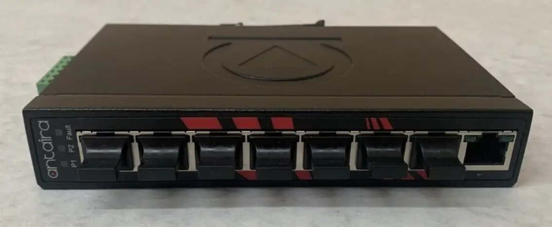 Antaira Lnp-1002g-sfp-24 Series 10 Port Industrial Gigabit Poe Plus Unmanaged Ethernet Switch Installation Guide