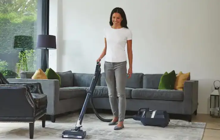 Shark Cz2000 Series Bagless Corded Canister Vacuum User Guide