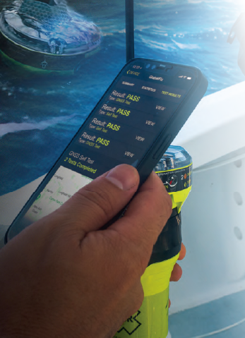 ACR-GlobalFix-V5-AIS-Capable-Emergency-Beacons-03