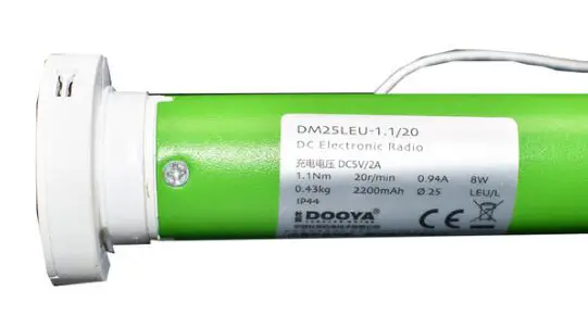 Radio-DM25LEU-Dooya-Battery-Curtain-Motor-PRODUCT