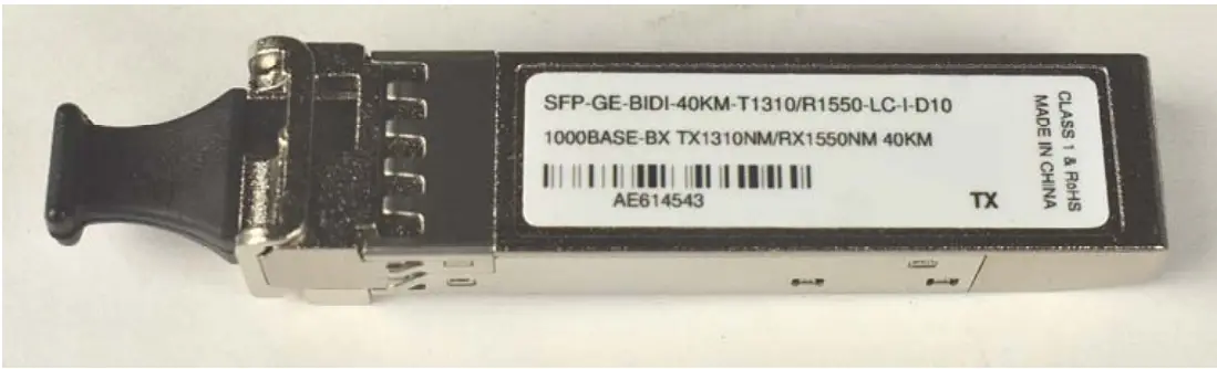 Transceiver Installation
The transceivers need to be fully inserted i