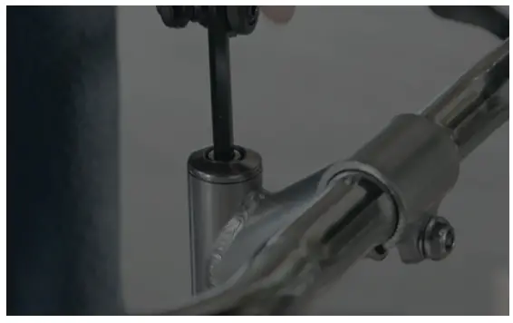 Assembling The Handlebars V1