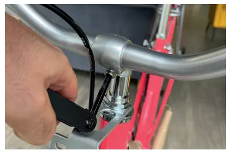 Assembling The Handlebars V3