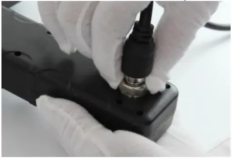 pro ENGINEERS Rotating Dual-Camera Endoscope - Connection 1