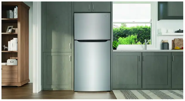 FRIGIDAIRE A18861902 Top Freezer Refrigerator