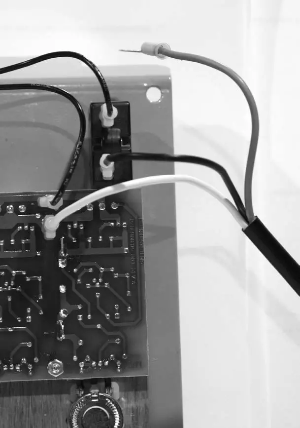 SPORTS-ATTACK-Crick-Attack-Bowling-Machine-25