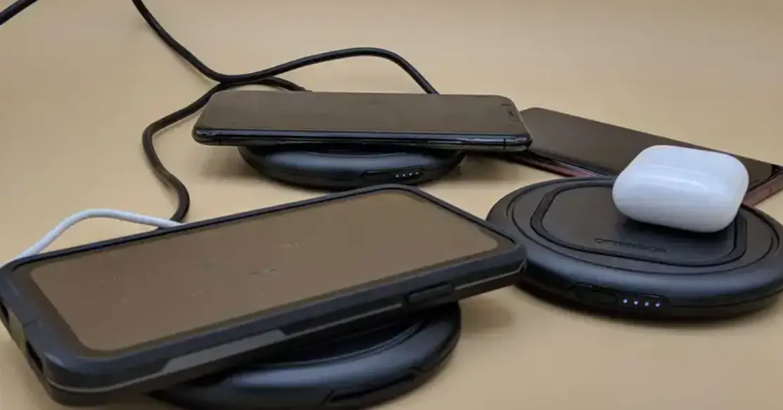 Otterbox Wireless Charging System User Manual Otterbox Wireless Charging System User Manual