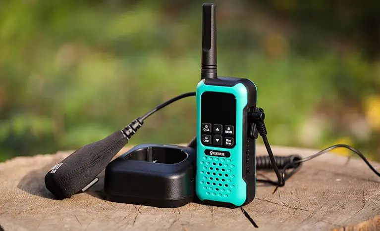 Mountain Lab Gear Scout 2w 2 Way Radio User Manual