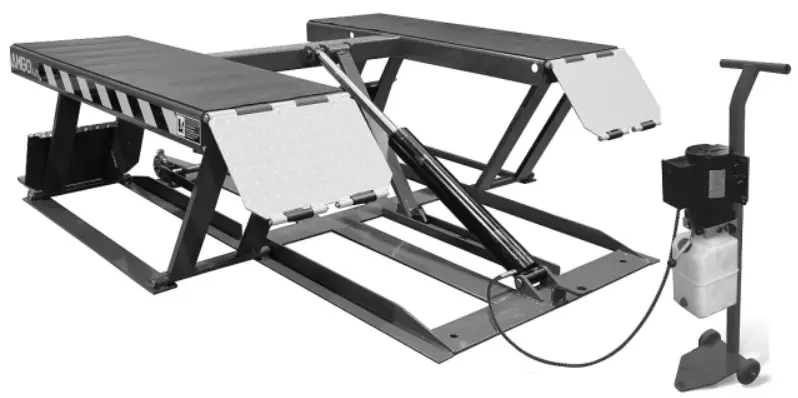 AMGO LR06 Portable Low Rise D Lift - Cover