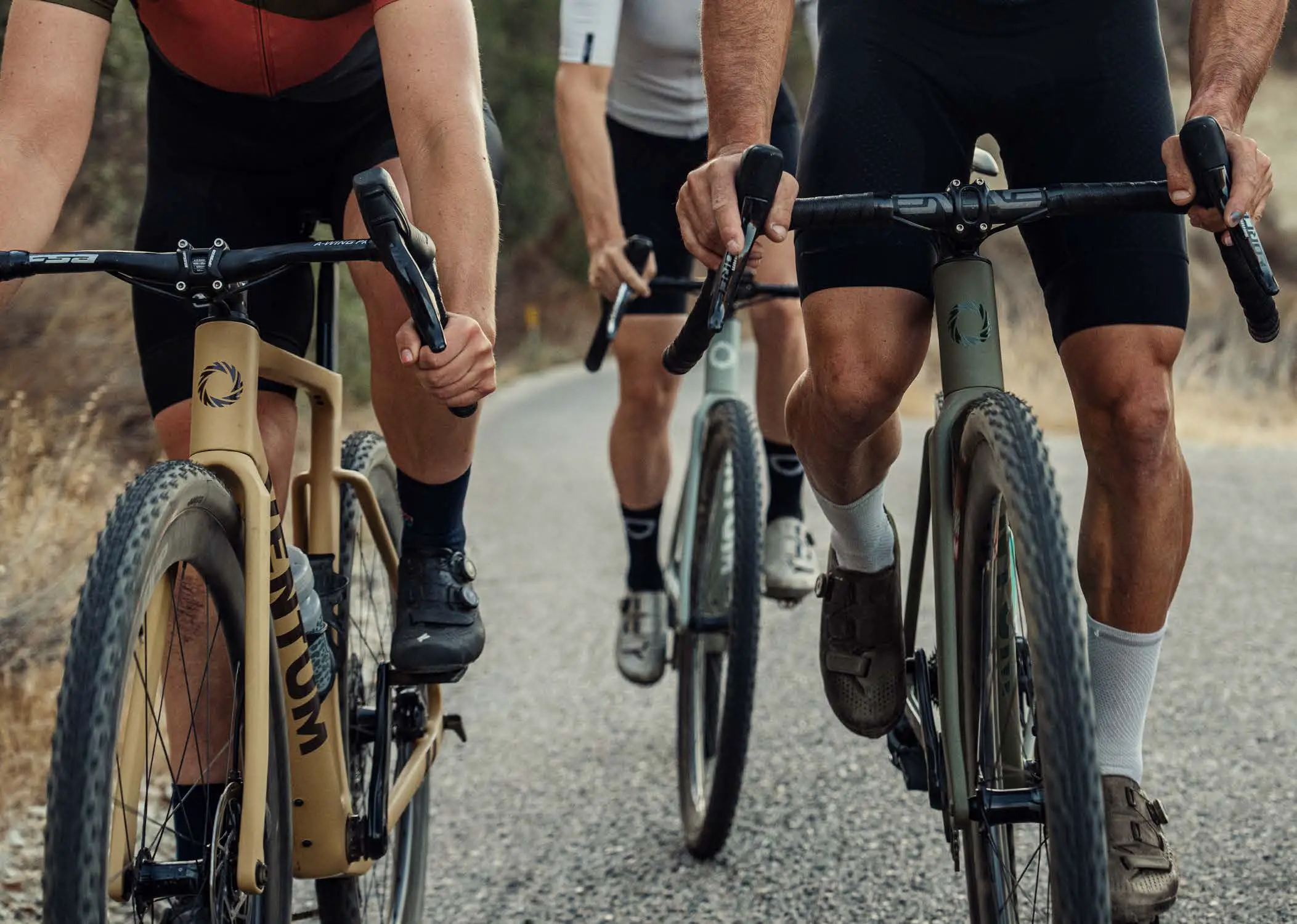 VENTUM-GS1-Performance-Gravel-Bike-1