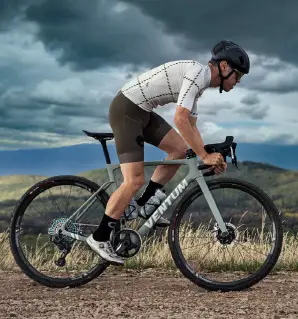 VENTUM-GS1-Performance-Gravel-Bike-15