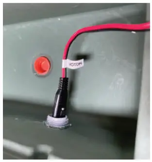 FeraDyne 400 Capsule Feeder - BATTERY BOX 1