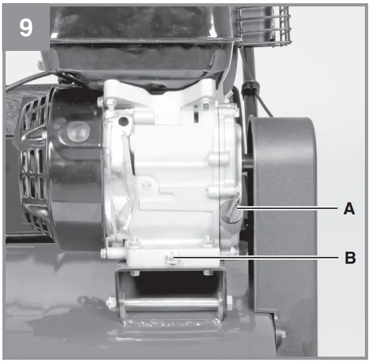 Checking the oil level