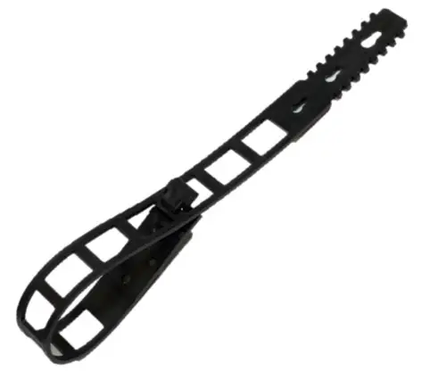 LENA LIGHTING 32W Accu Universal Clamp - cover