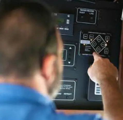 RV-SnapPad-HiWay -10-Prime-Permanently-Attached-02