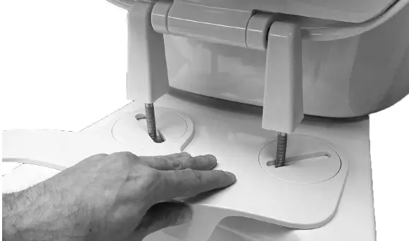 BEMIS-R85320H20-White-Round-Bidet-Toilet-Seat-fig-6