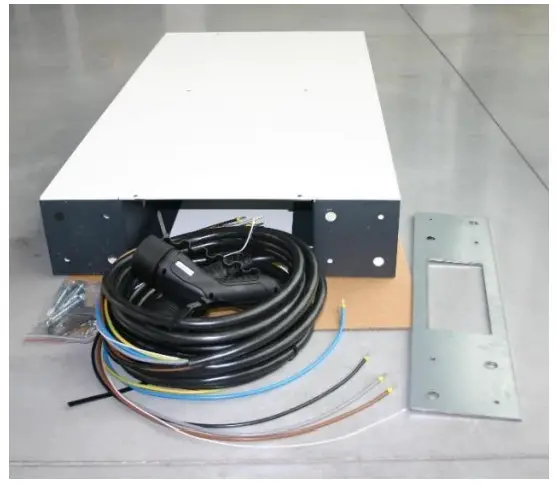 Smappee EV Base Smartest Charging Station - cables