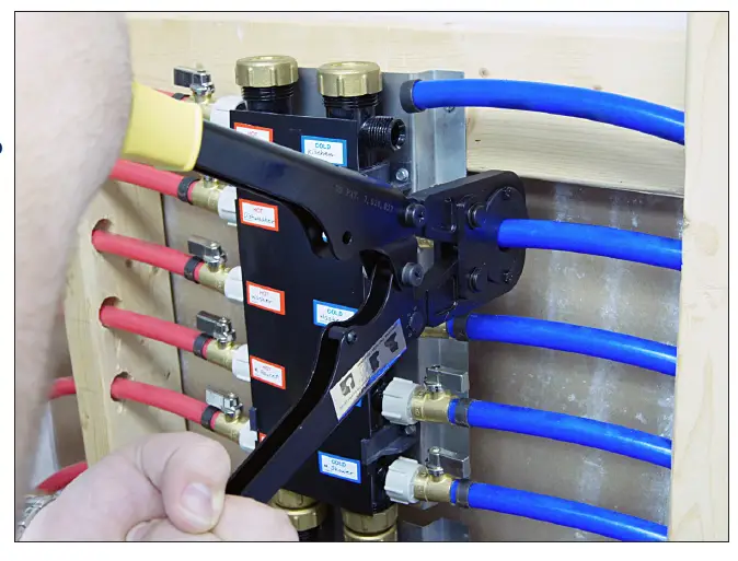 APOLLO-PEX-A-Expansion-PEX L-PEX-B-Barb-X-MPT-Ball-Valve-fig- (42)