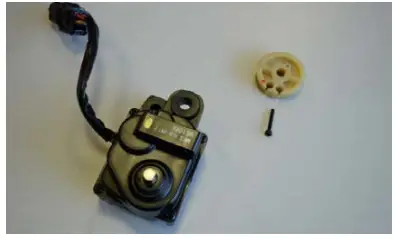 LeoVince-15302-Slip-On-Exhaust-FIG 2